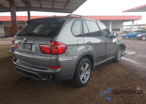 2013 BMW X5 xDrive35I/xDrive35I Premium/xDrive35I Sport Activity из США, поврежденный, VIN 5UXZV4C57D0B01292